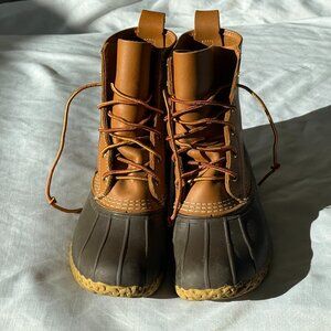 LL Bean Duck boot womens size 8 leather upper